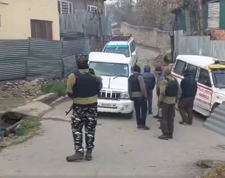 'NIA raids several locations in Kashmir'